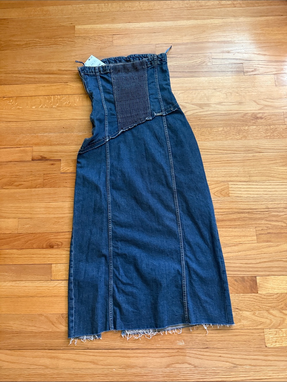 ZARA TRF STRAPLESS DENIM DRESS
NAVY BLUE . Size Medium - Picture 6 of 7